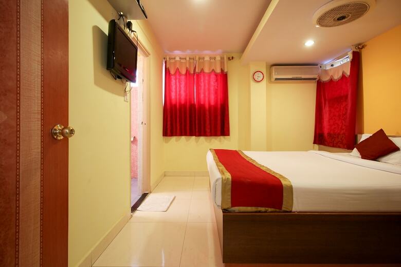 Hotel Oyo 5590 Ujwal Residency