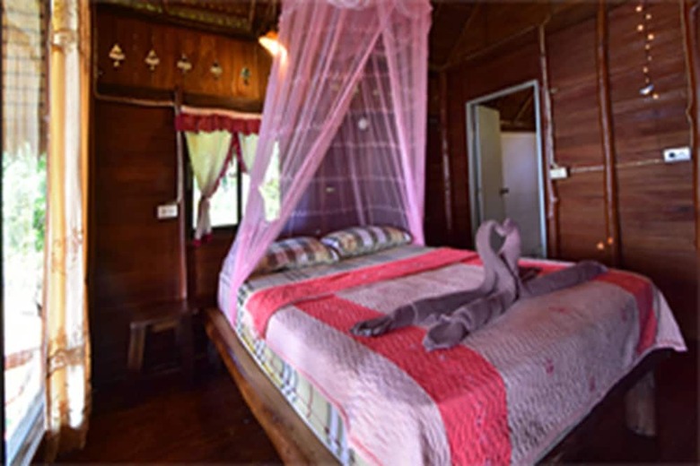 Hotel Tha Khao Bay View