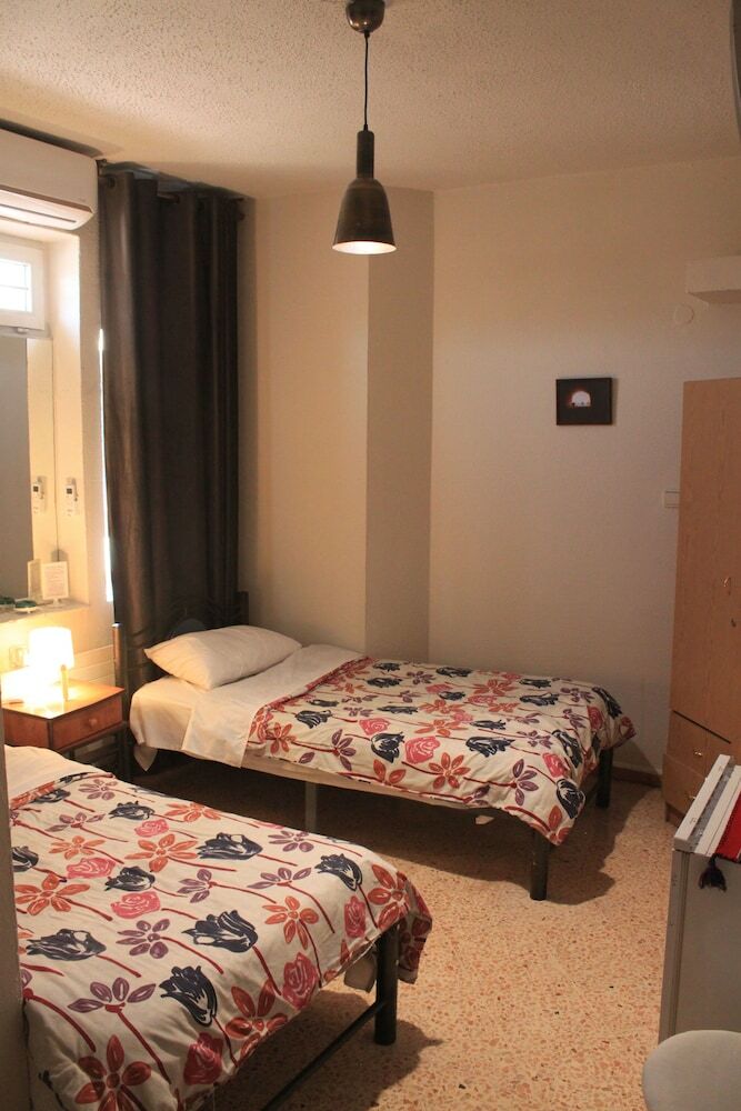 Cairwan Hotel
