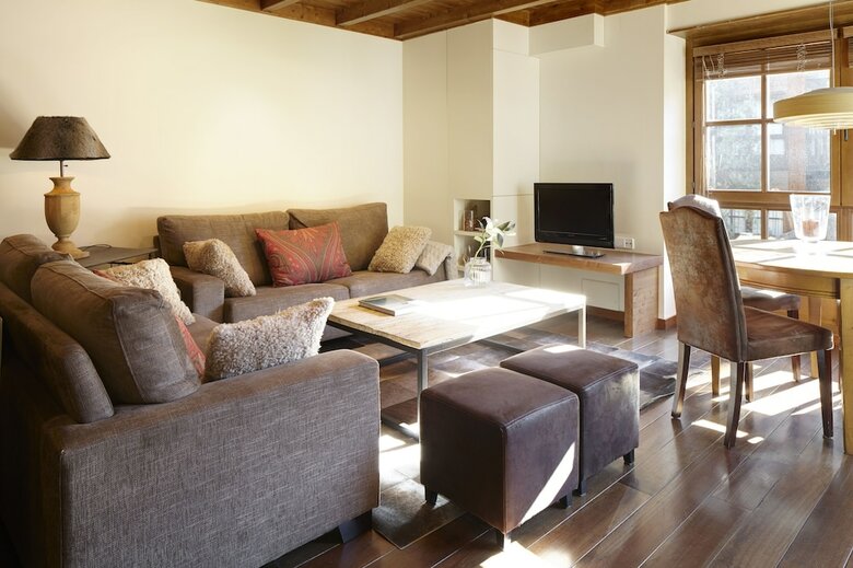 Apartamentos Val de Ruda Luxe 27 By Feelfree Rentals