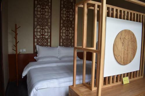 Yamen Hostel