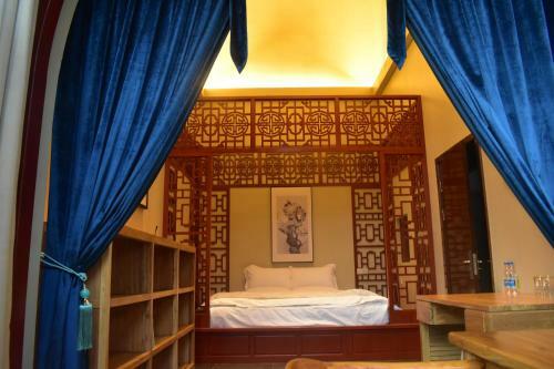 Yamen Hostel