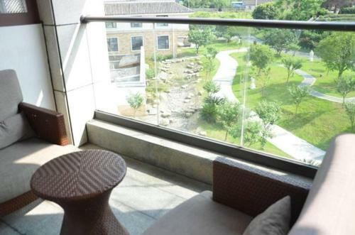 Yuyao Yangming Hot Spring Resort