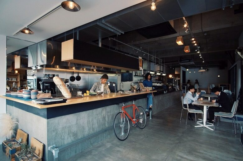 Hostal Aien Coffee And Hostel