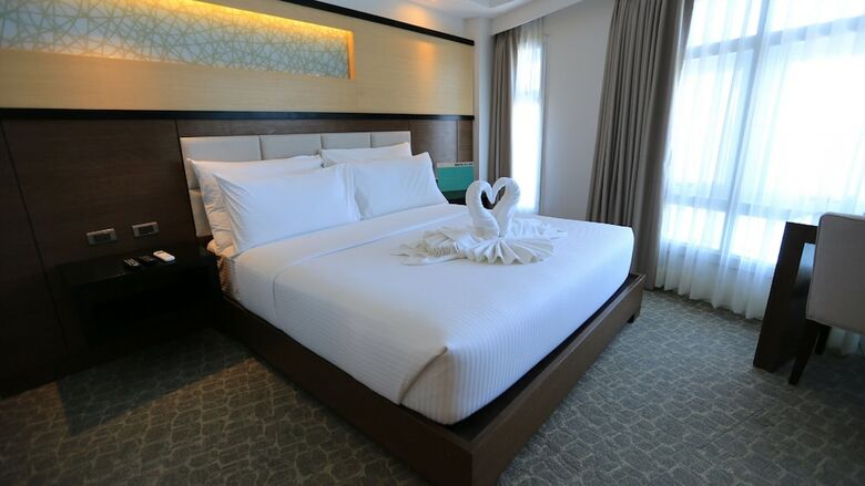 Arterra Hotel And Resort