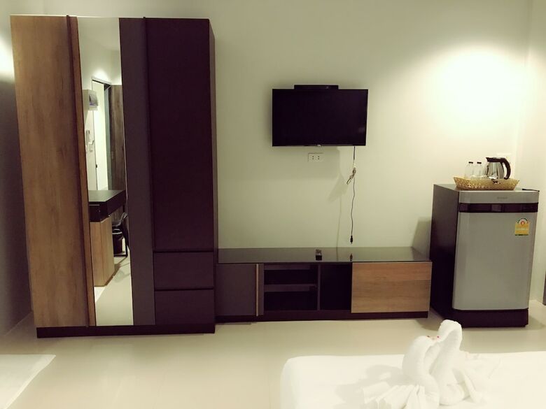 Hotel Supachai Inn