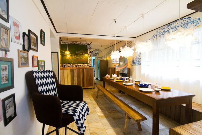 Hostal Go Surfari House