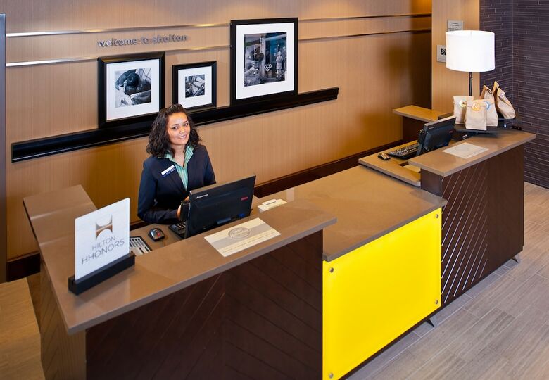 Hotel Hampton Inn By Hilton Shelton