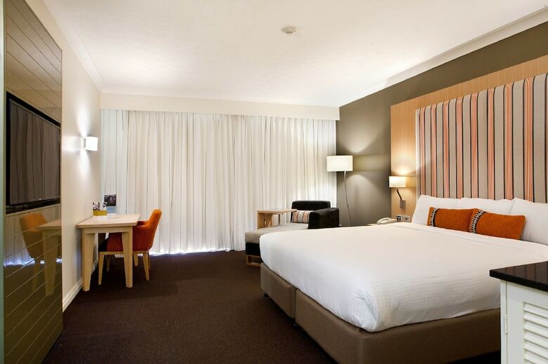 Hotel Mercure Gold Coast Resort