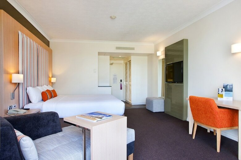 Hotel Mercure Gold Coast Resort