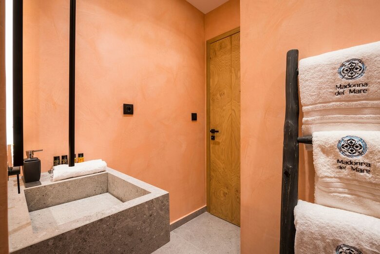 Hotel Madonna Del Mare