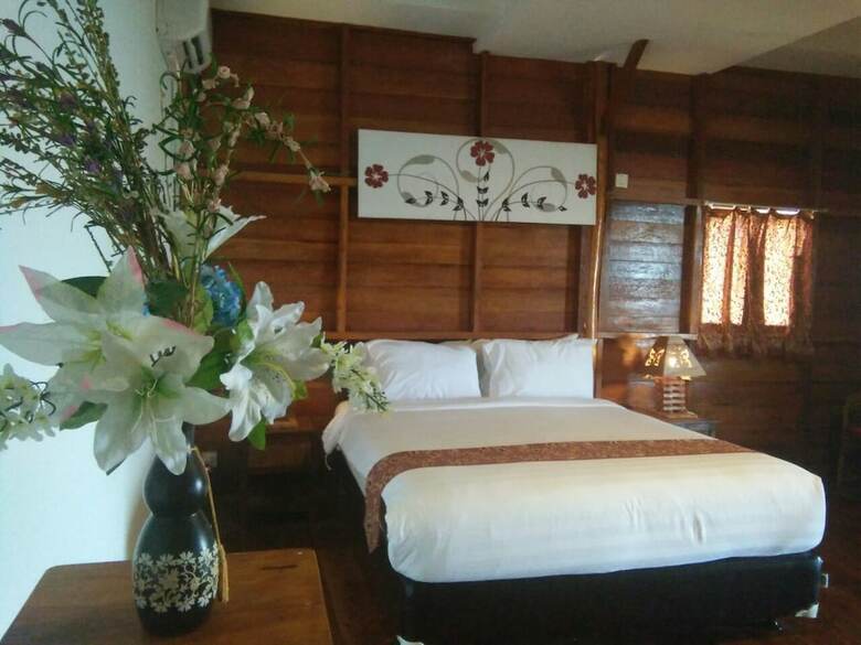 Bed & Breakfast New Marjoly Beach & Resort
