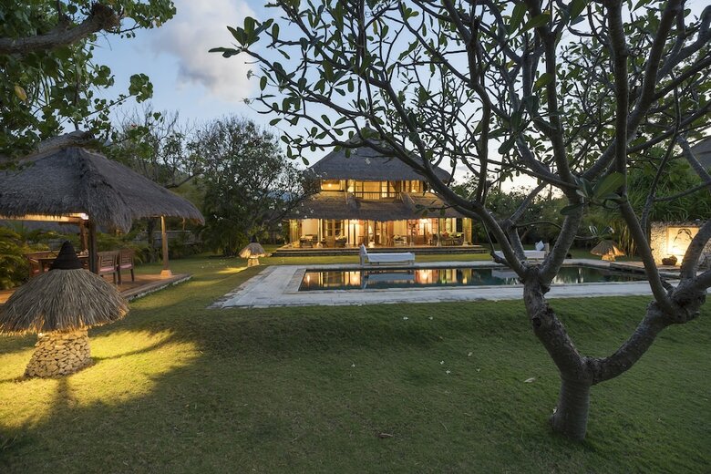Hotel Puri Ganesha Villas