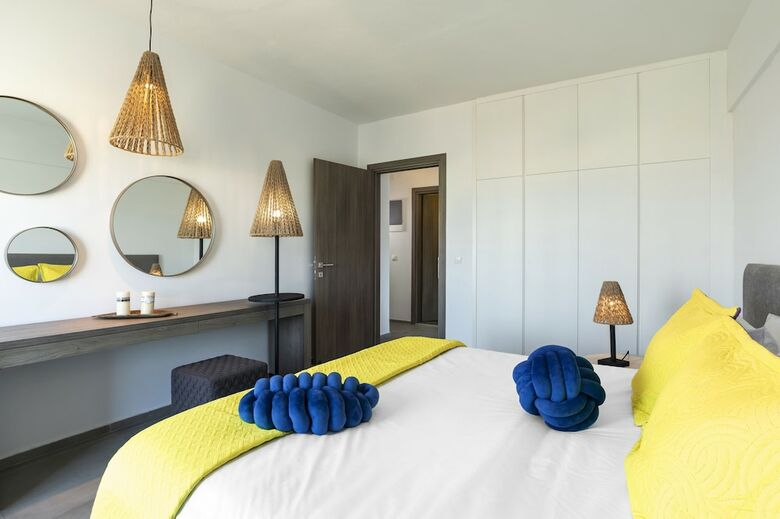 Aparthotel Mirage City Apartments
