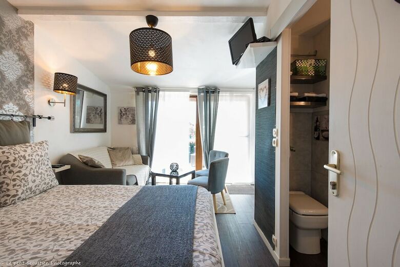 Bed & Breakfast Le Petit Flo