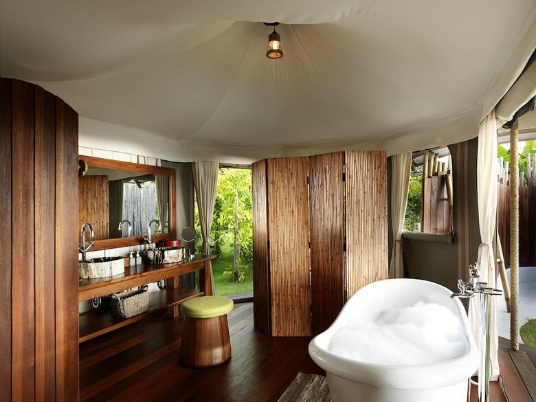Hotel 9 Hornbills Tented Camp