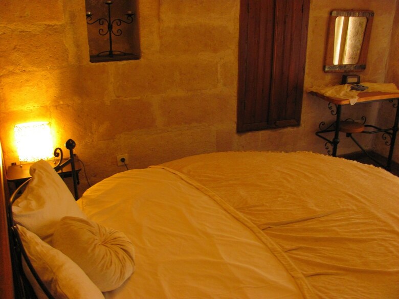 Posada Serenity Cave Suites