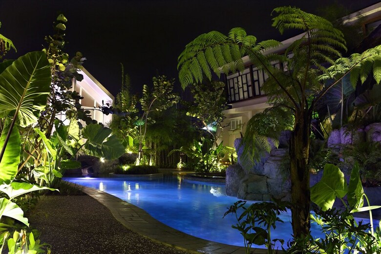 Hotel Yats Colony