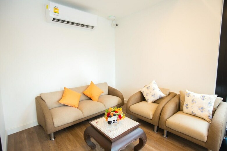 Hostal Stay With Hug Poshtel & Activities