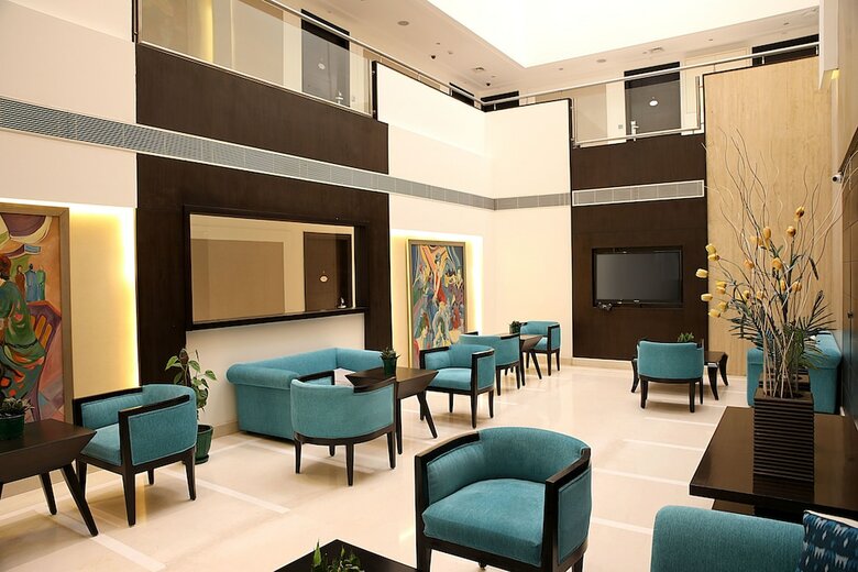 Hotel Ahuja Residency Vista Woods