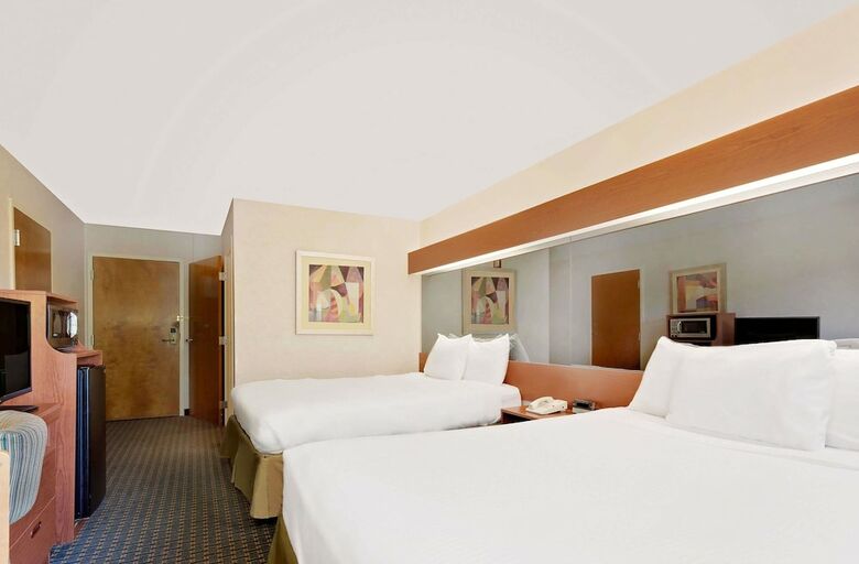 Hotel Microtel Inn By Wyndham Winston Salem