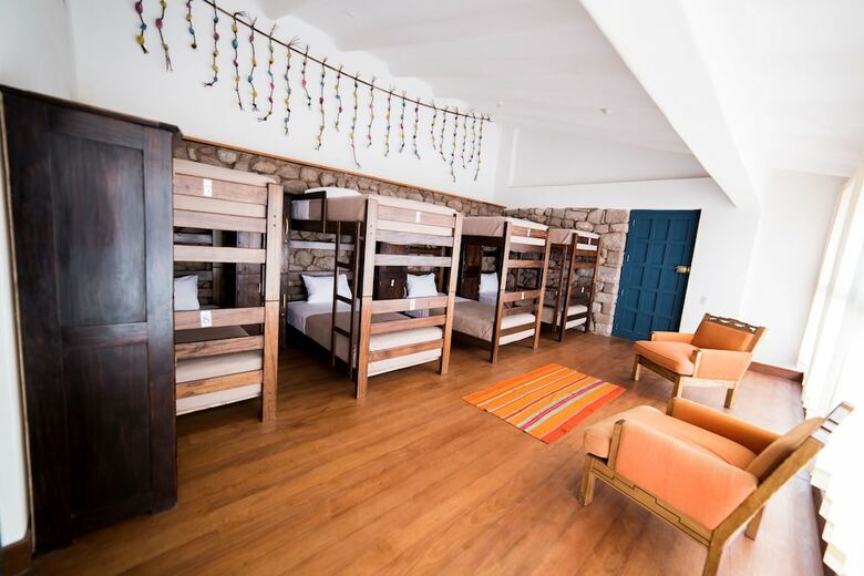 Hostal The Luxe Cusco Hostel