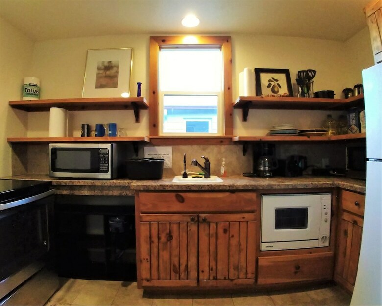 Hostal Bunk & Brew Historic Lucas House