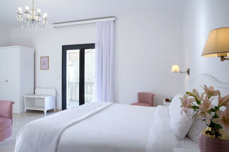 The Alley Hotel