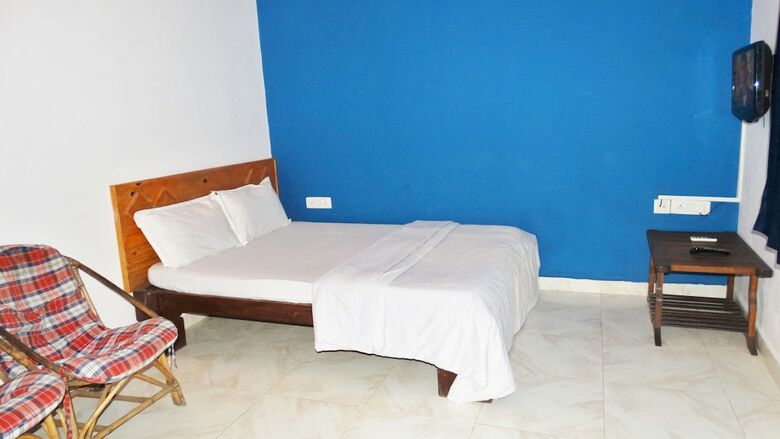 Hotel Down Da Village
