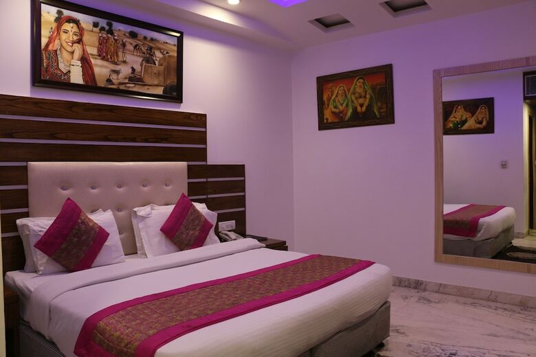 Hotel Check In Room New Delhi Railway Station