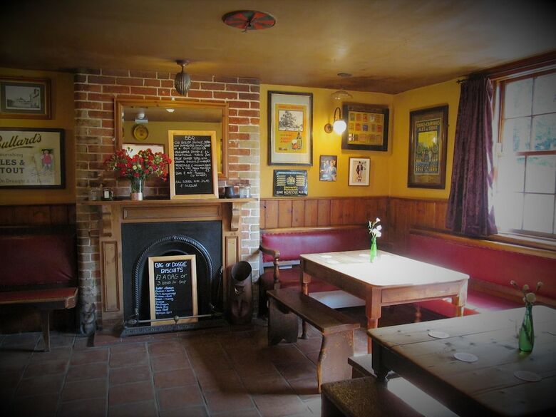Posada The Three Horseshoes Warham
