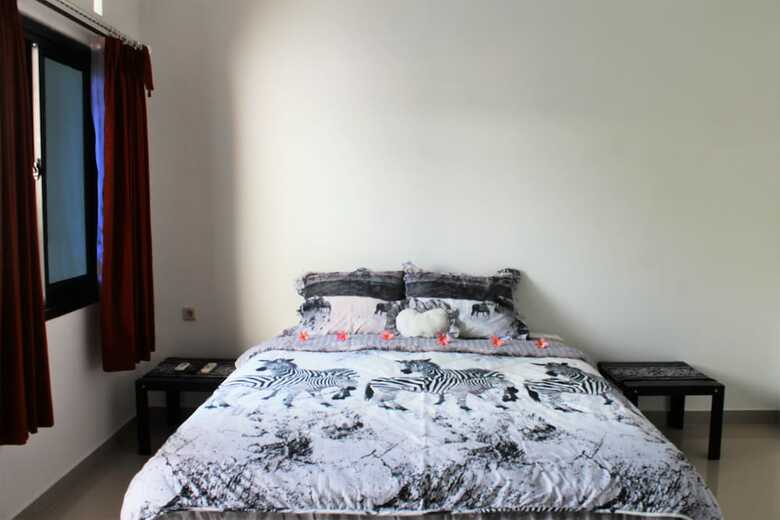 Hotel Yuliana Homestay