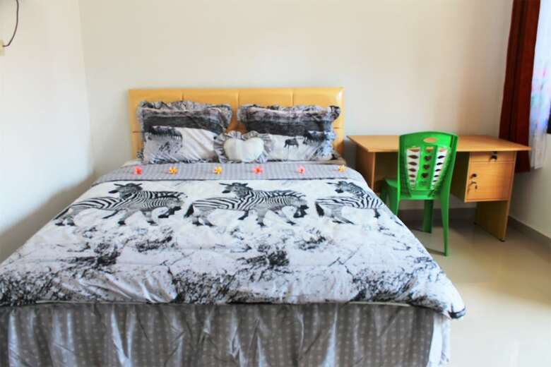Hotel Yuliana Homestay