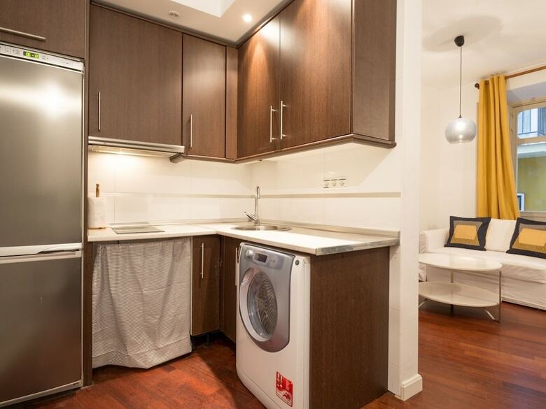Apartamentos Letmalaga Calderon