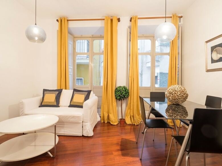 Apartamentos Letmalaga Calderon