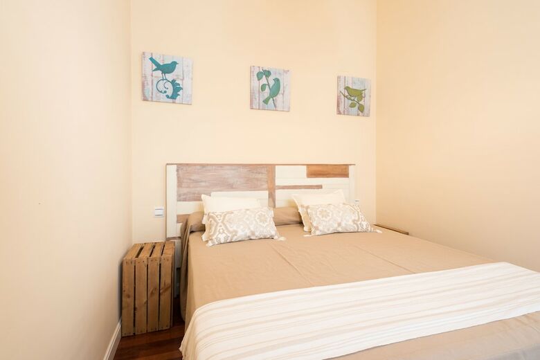 Apartamentos Letmalaga Calderon