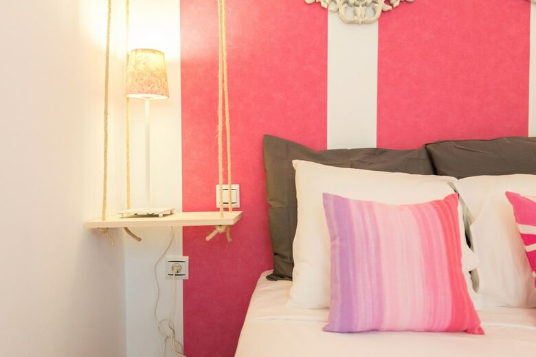 Apartamentos Letmalaga Calderon