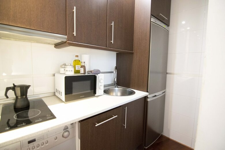 Apartamentos Letmalaga Calderon