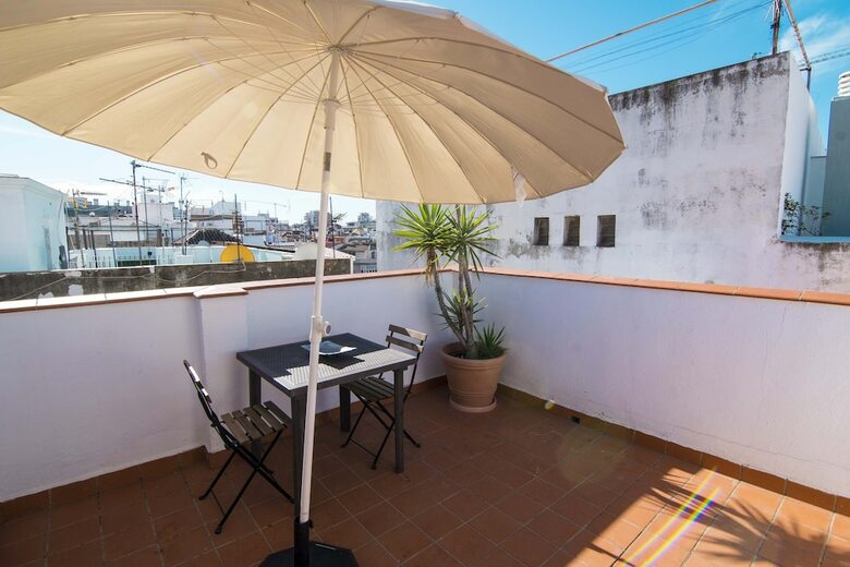 Apartamentos Letmalaga Calderon