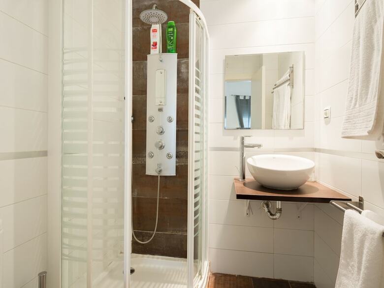 Apartamentos Letmalaga Calderon