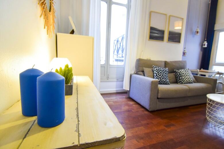 Apartamentos Letmalaga Calderon