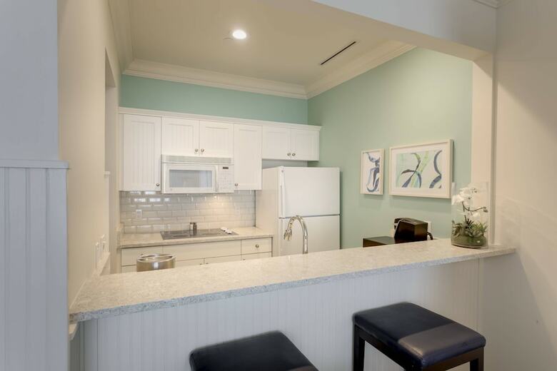 Hotel Inn At Bay Harbor, Autograph Collection