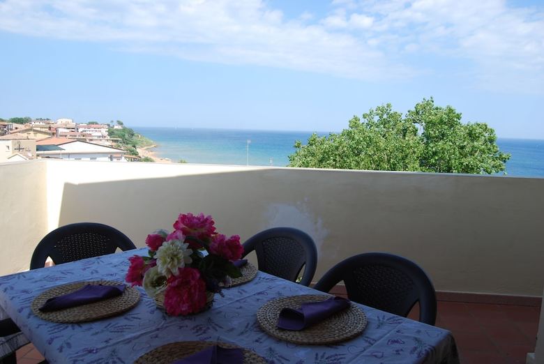Apartamento Japigium Attico Poseidonia