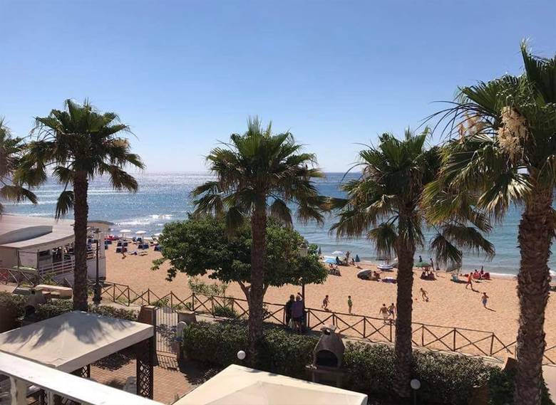 Apartamento Japigium Attico Poseidonia