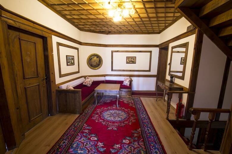 Yeni Konak Hotel