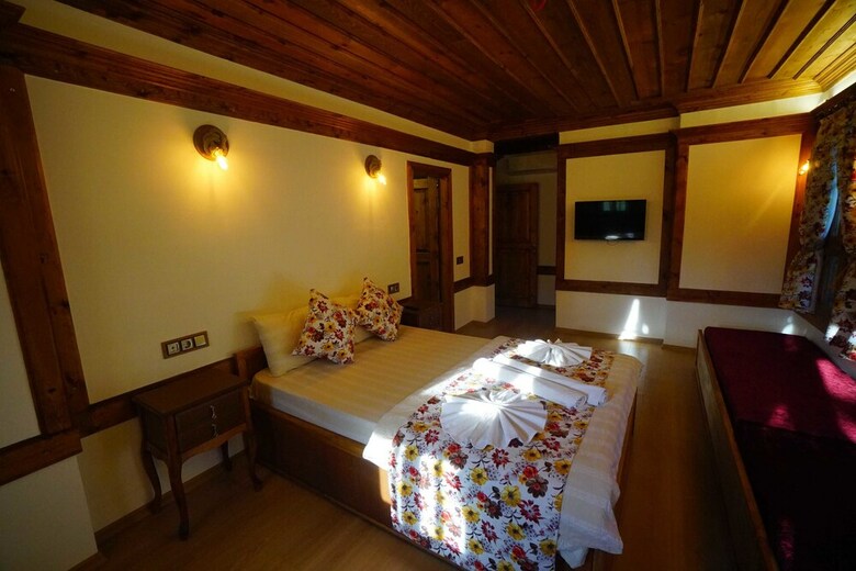Yeni Konak Hotel