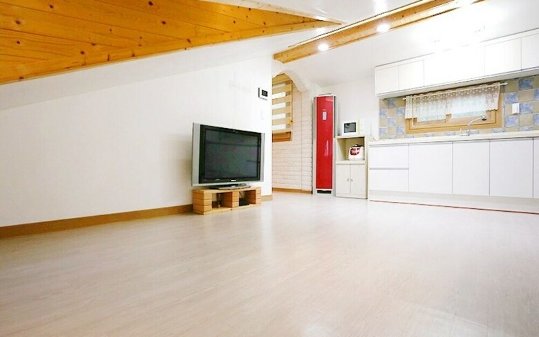 Tongyeong Monami Pension