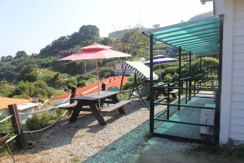 Yokjido Solguji Pension