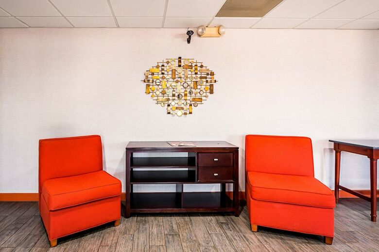 Hotel Quality Inn & Suites