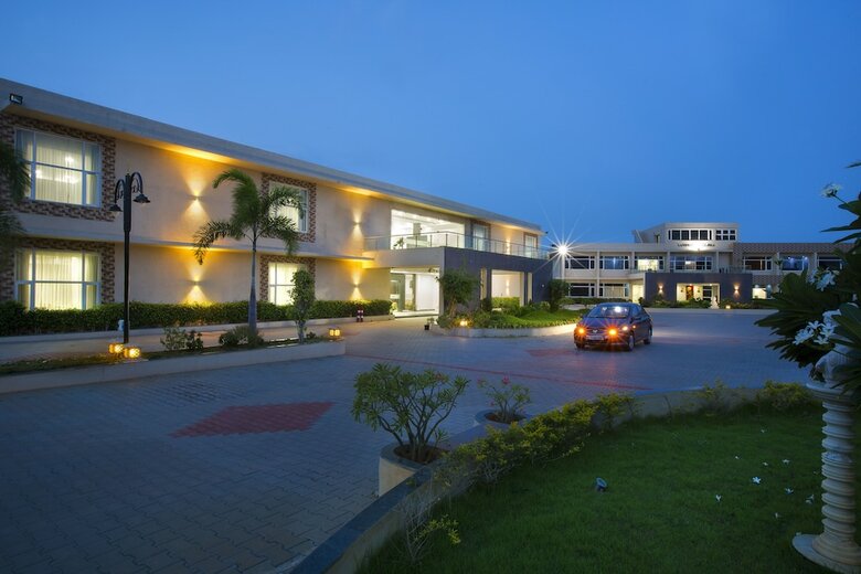 Apartamento Landmark Pallavaa Beach Resort